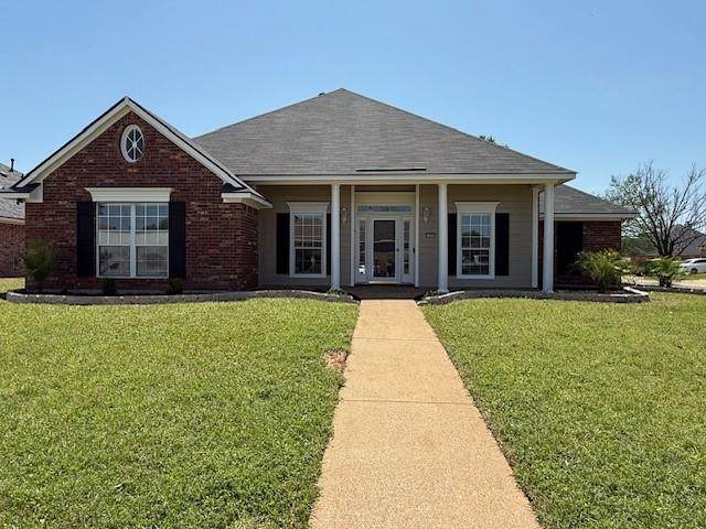 5900 Applegate Circle - Photo 1