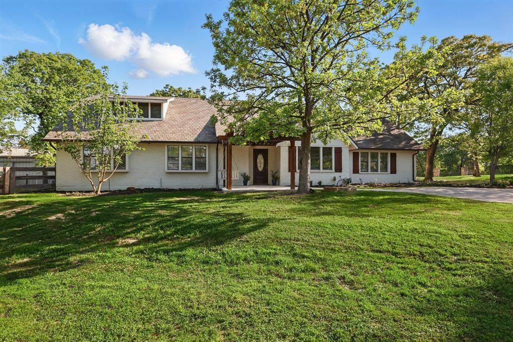841 Caublestone Hill Drive - Photo 1