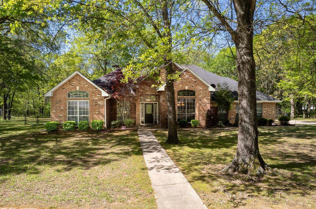 231 Oak Hill Drive - Photo 1