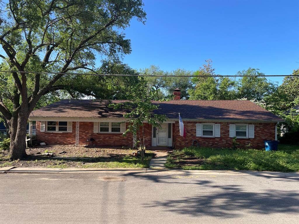 201 Gilmer Street - Photo 1