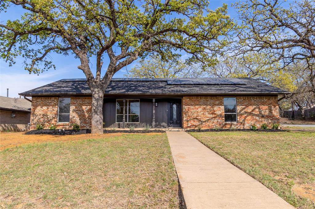 2423 Jewell Drive - Photo 1