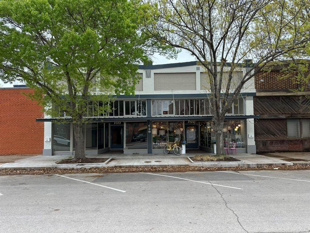 620 Ohio Avenue - Photo 1