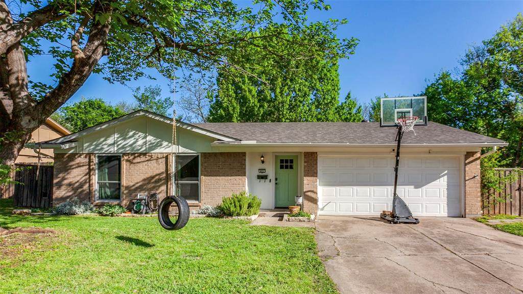 601 Meadowcreek Lane - Photo 1
