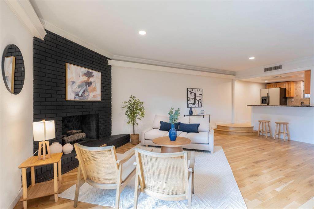 6029 University Boulevard - Photo 1