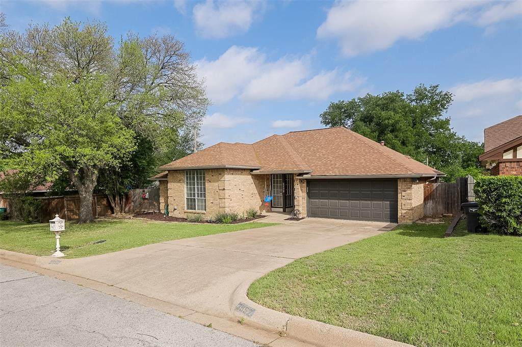 3952 Misty Meadow Drive - Photo 1
