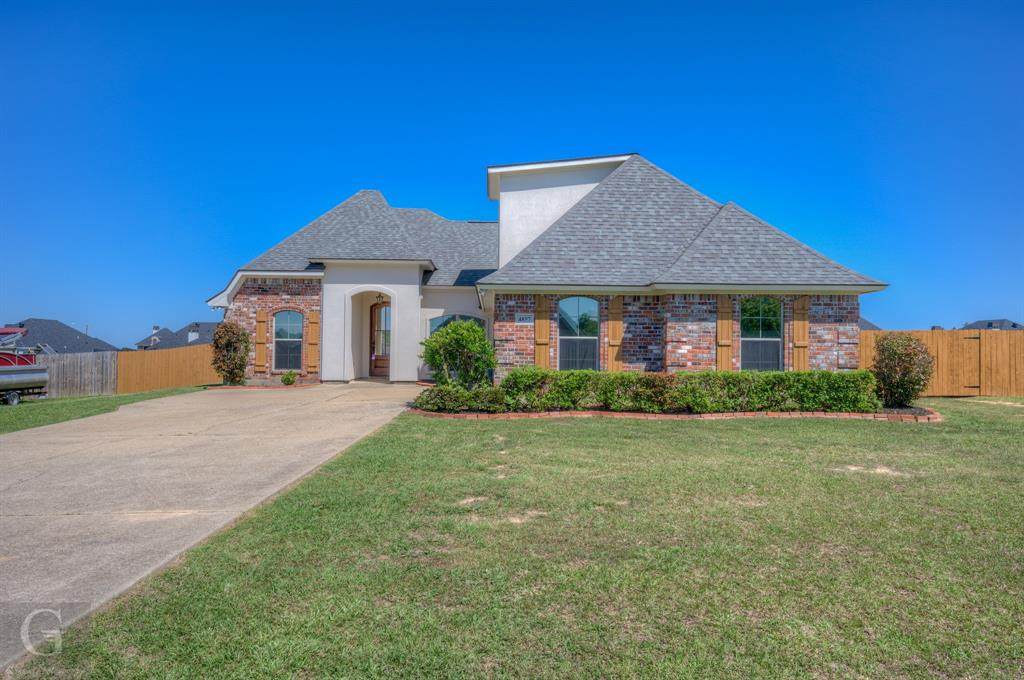4857 Sandtrap Circle - Photo 1