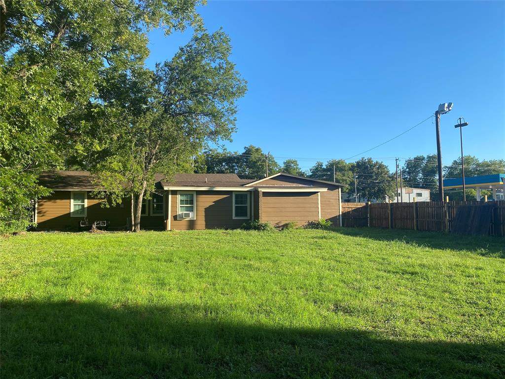 1205 Henderson Street - Photo 1