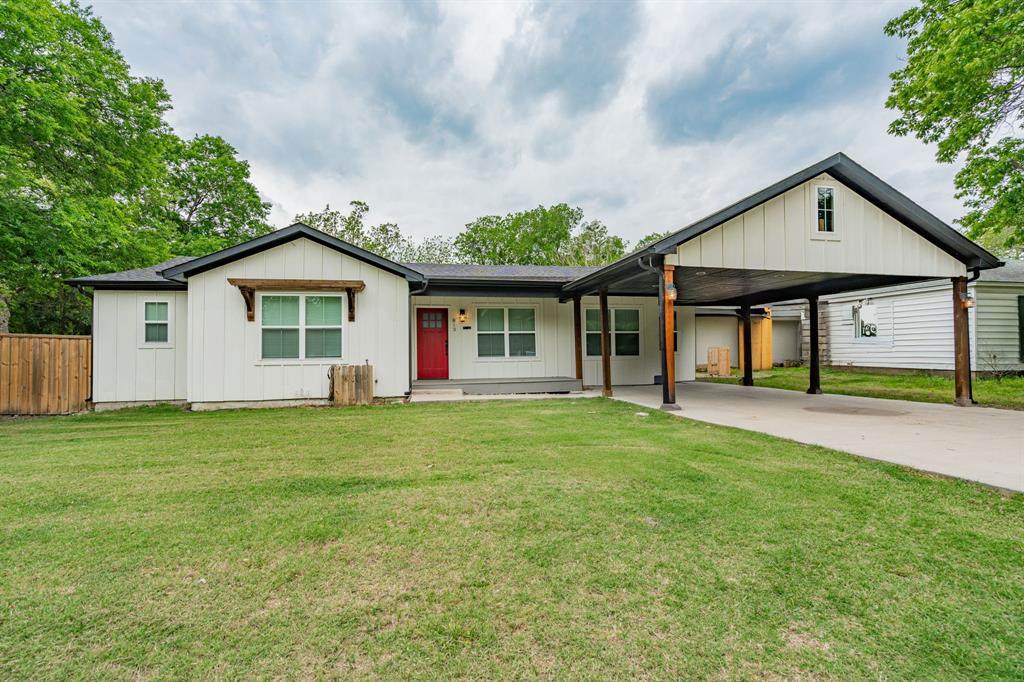 813 Live Oak Street - Photo 1