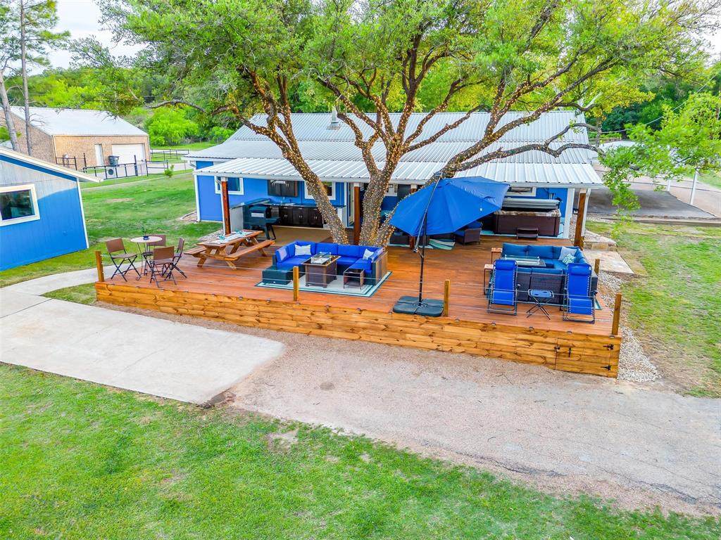 520 Deer Trail - Photo 1