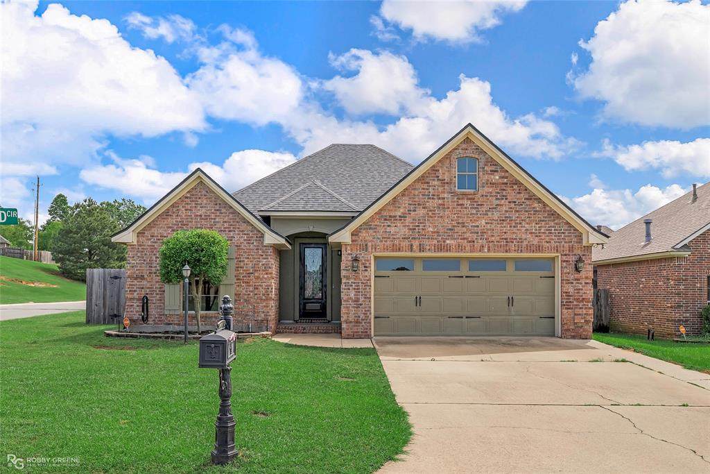 401 Blackwood Circle - Photo 1