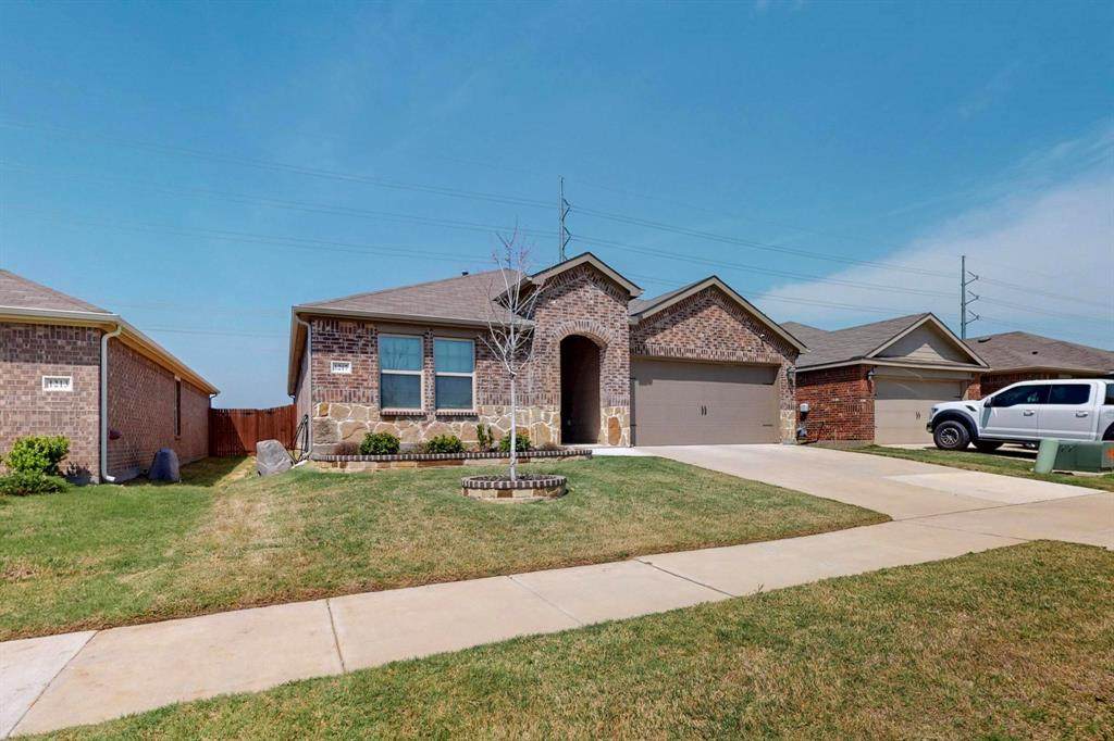1217 Briar Hill Drive - Photo 1
