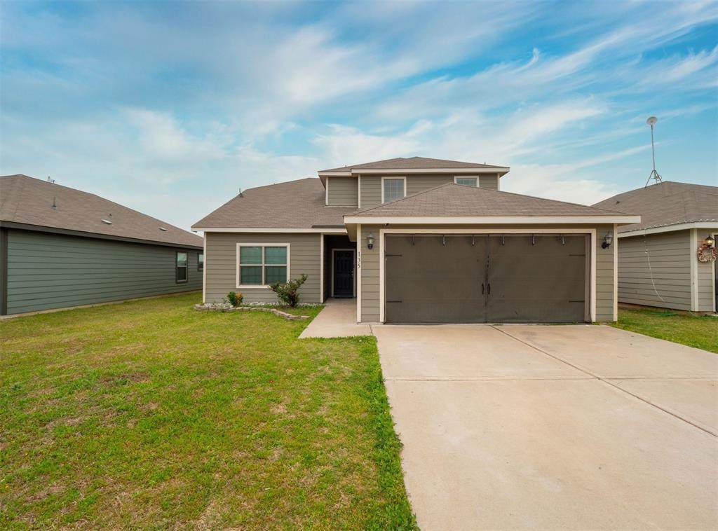 135 Bush Drive - Photo 1