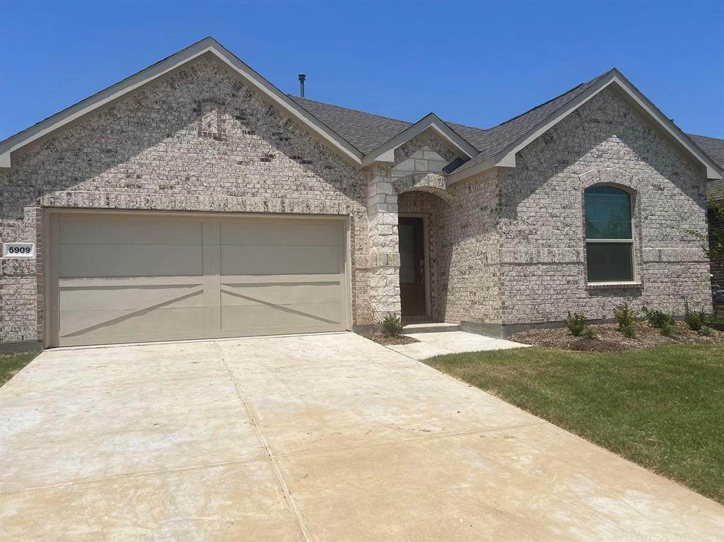 5909 Rostherne Drive - Photo 1