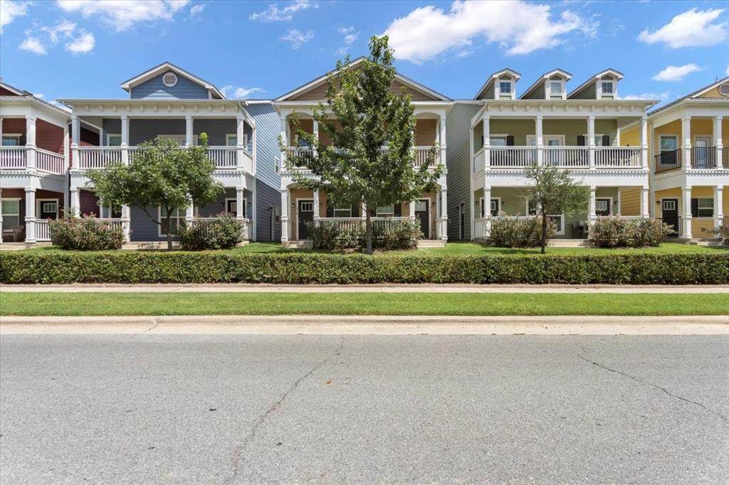 435 Woods Street - Photo 1