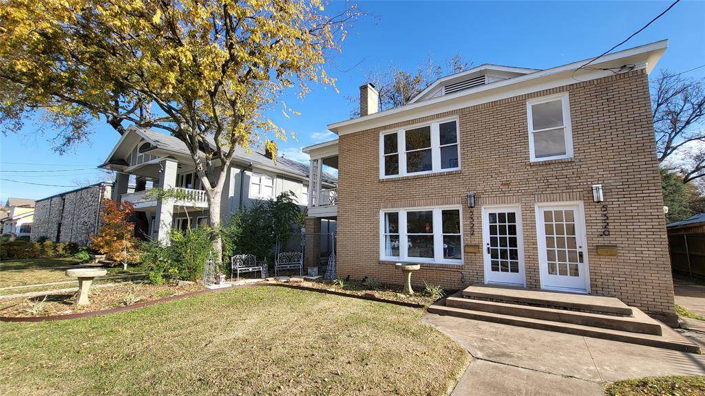 5322 Junius - Photo 1