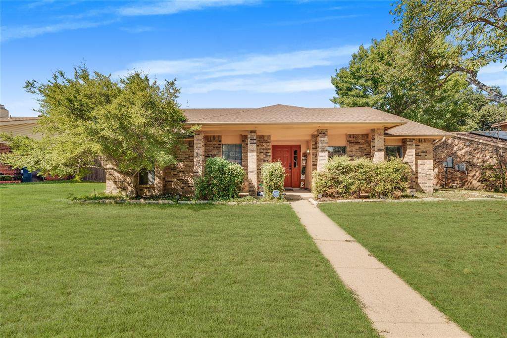 634 Chestnut Drive - Photo 1