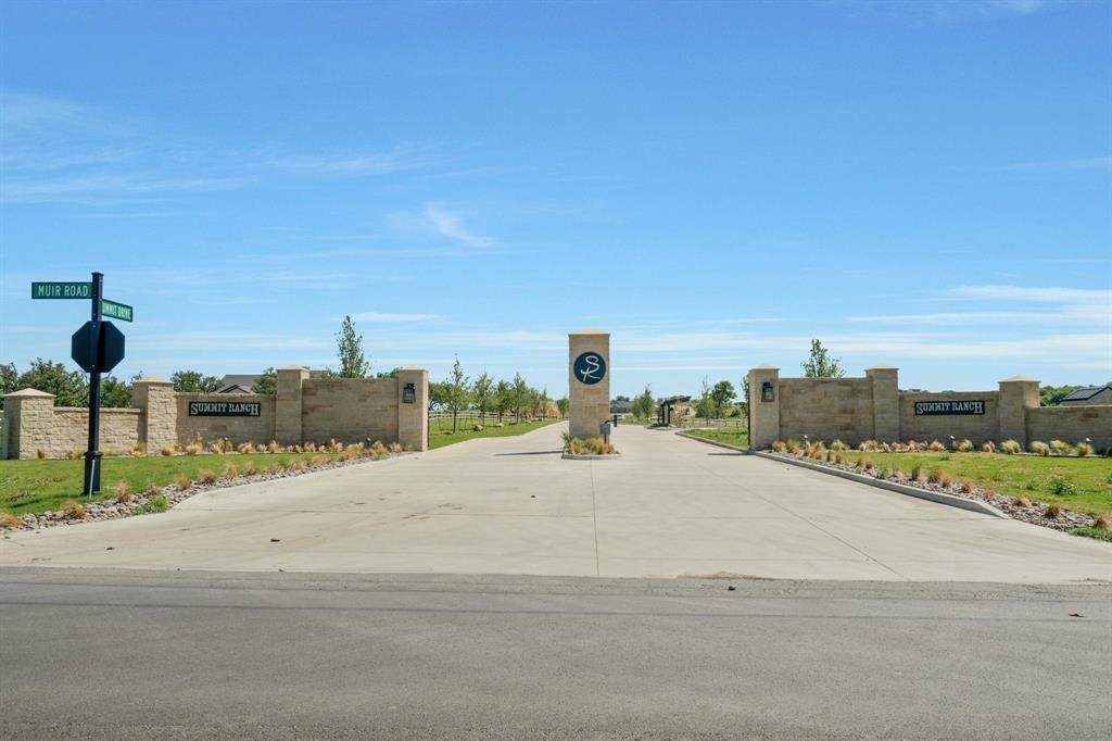 625 Savage Lane - Photo 1