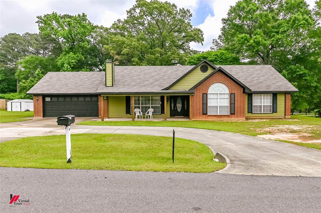 135 Merrywoods Boulevard - Photo 1
