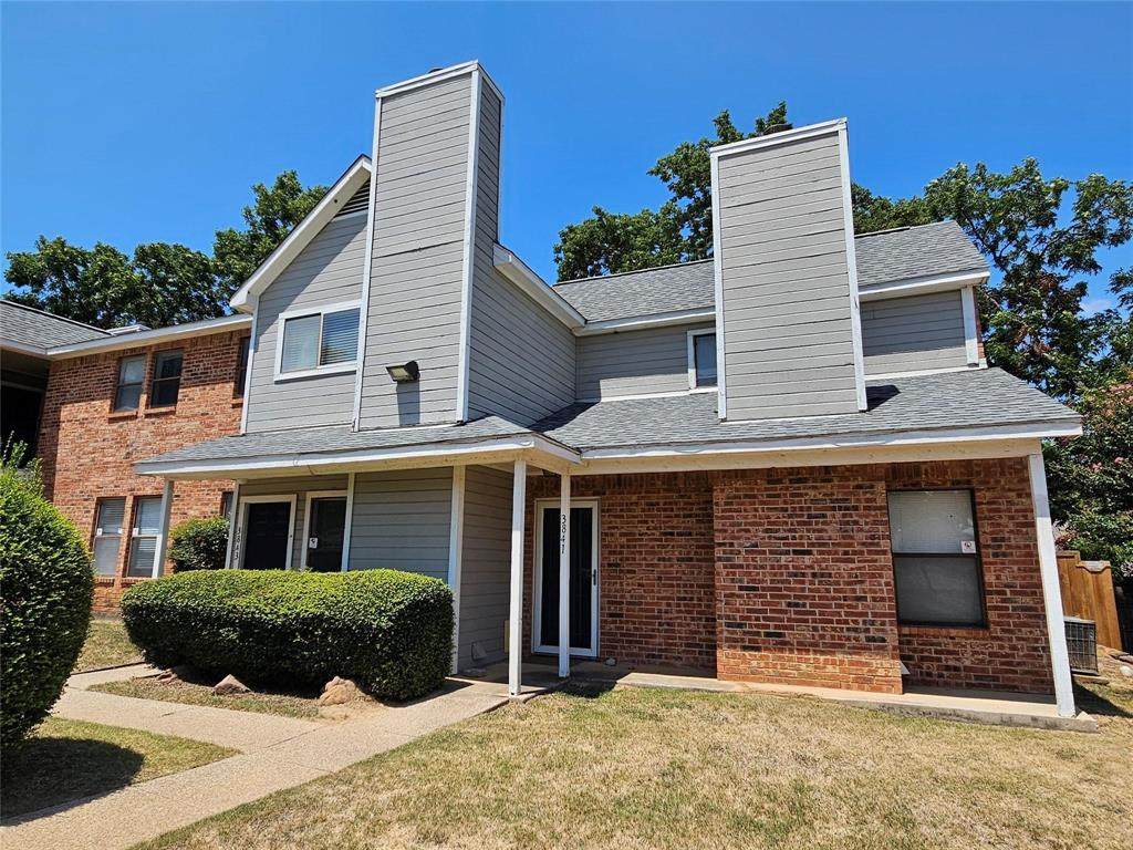 3817 Evergreen Street - Photo 1