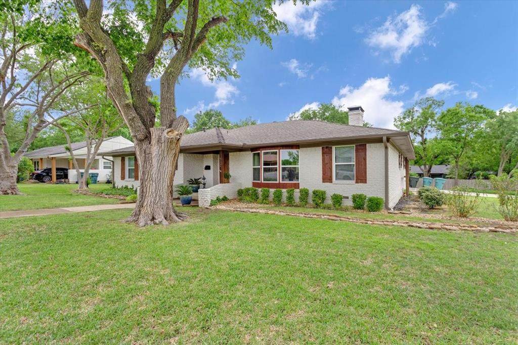 732 Mckown Avenue - Photo 1