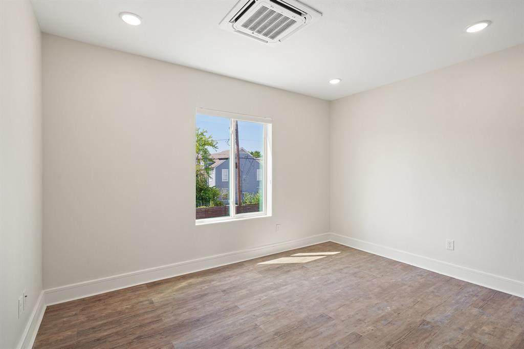 4625 Virginia Avenue - Photo 1