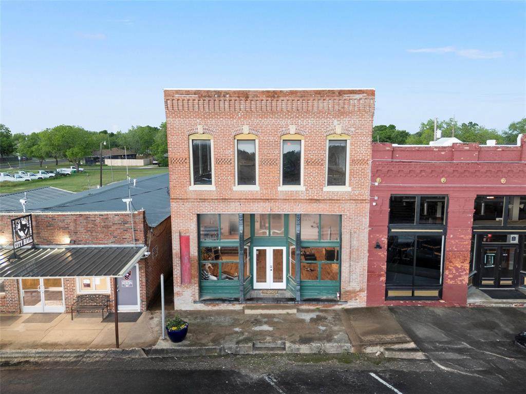 6725 Lone Star Parkway - Photo 1