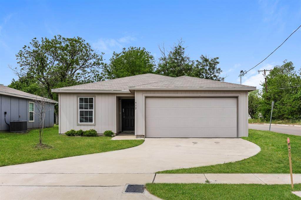 932 Dawson Street - Photo 1