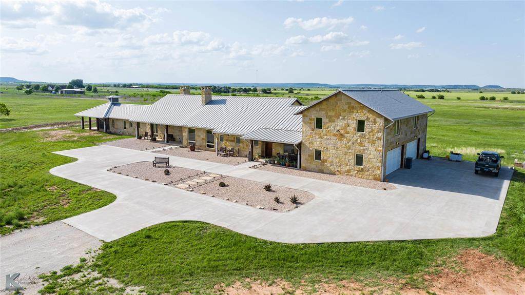 990 County Road 621 - Photo 1