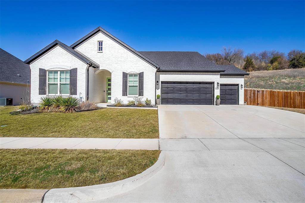 223 Furlong - Photo 1