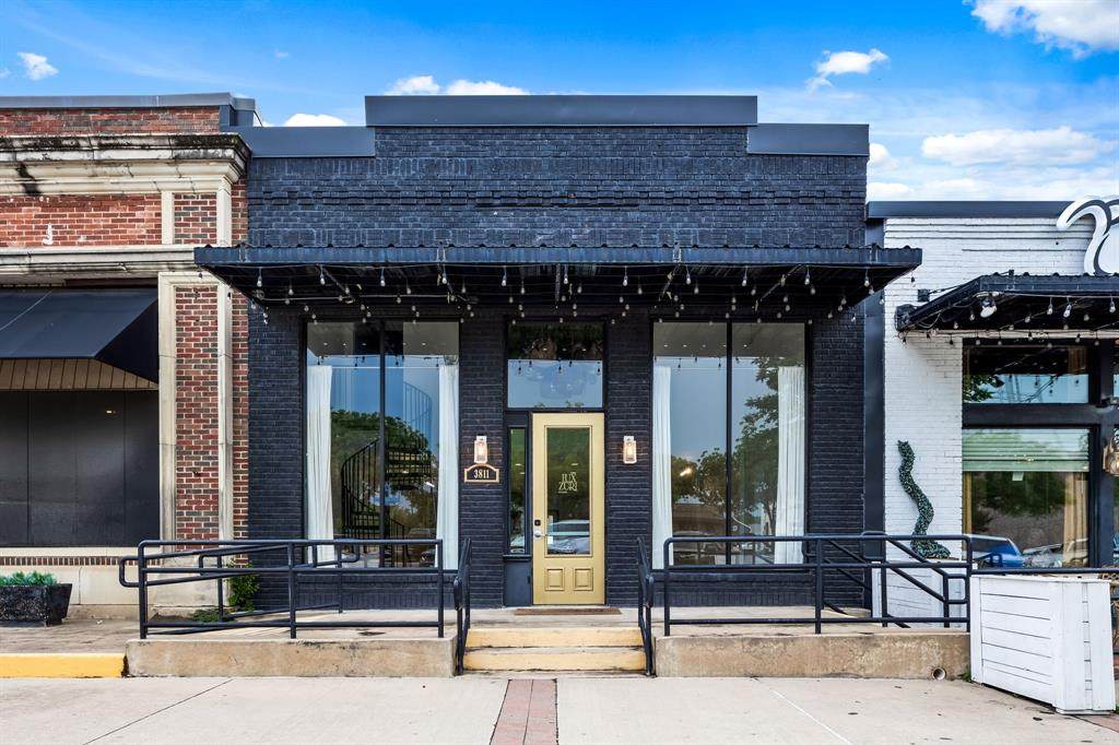 3811 Main Street - Photo 1