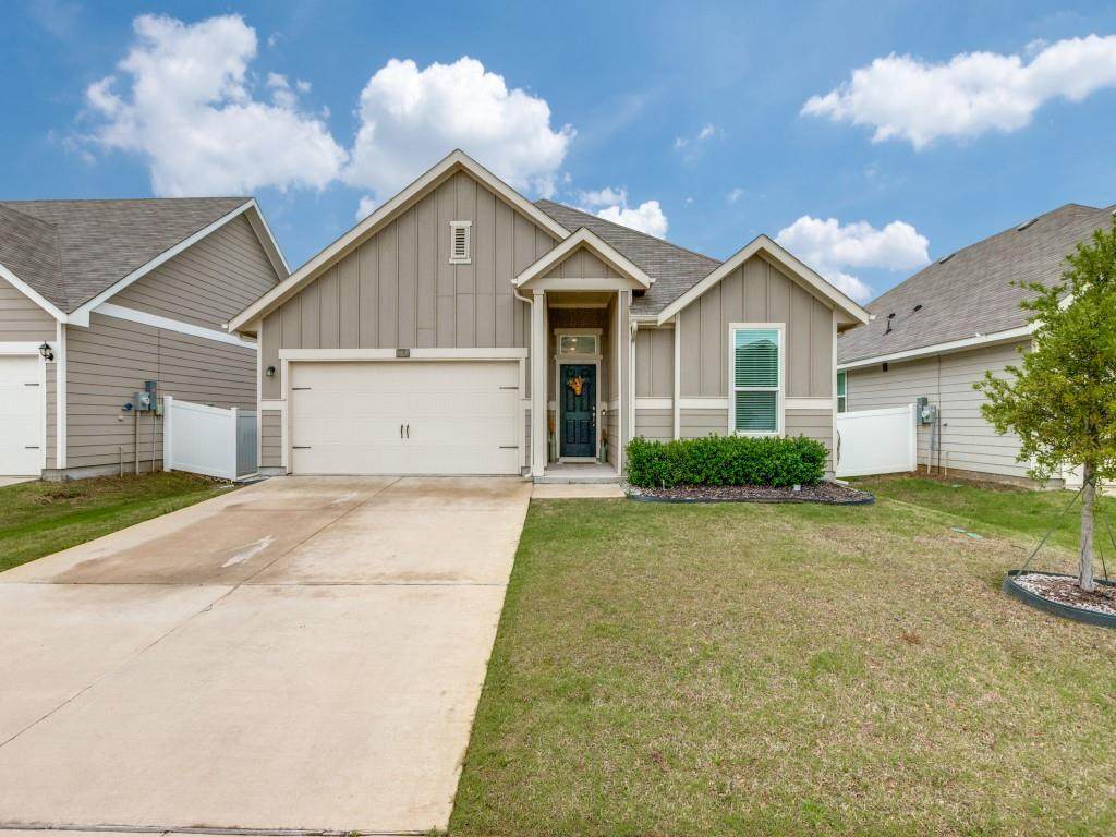 9004 Huxley Drive - Photo 1