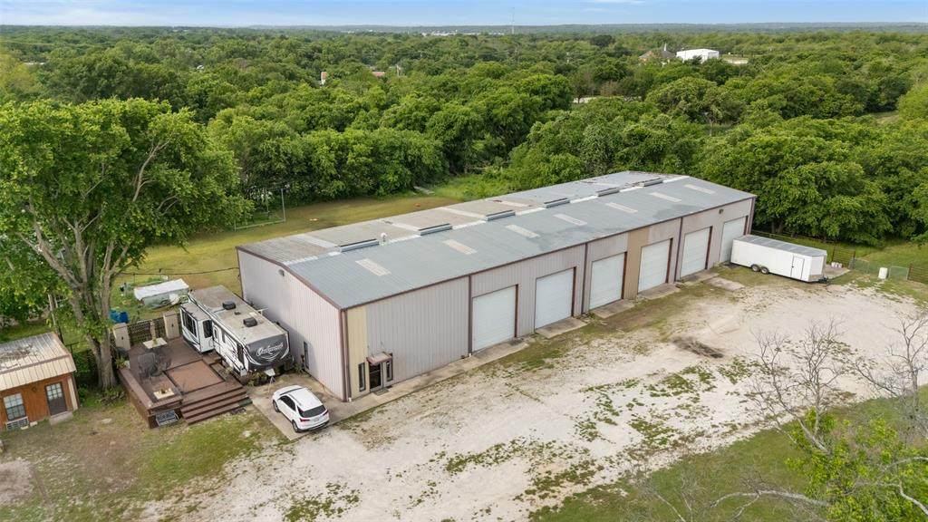 1600 Fm 3433 - Photo 1