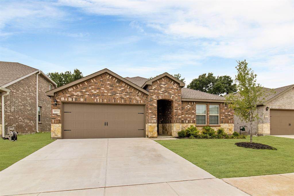 4016 Glastonbury Road - Photo 1
