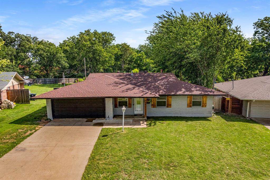 405 Harriett Street - Photo 1