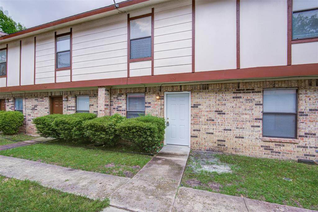 3061 Olympia Drive - Photo 1