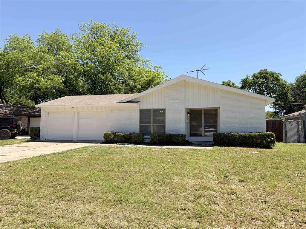 1114 Crestridge Drive - Photo 1