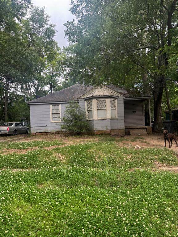 1421 Belwood Street - Photo 1