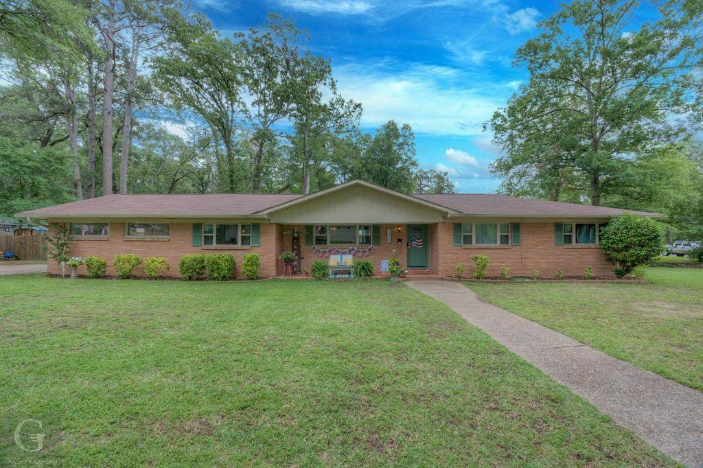 1102 Rathbun Street - Photo 1
