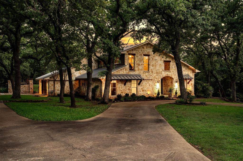 6501 Hillcrest Road - Photo 1