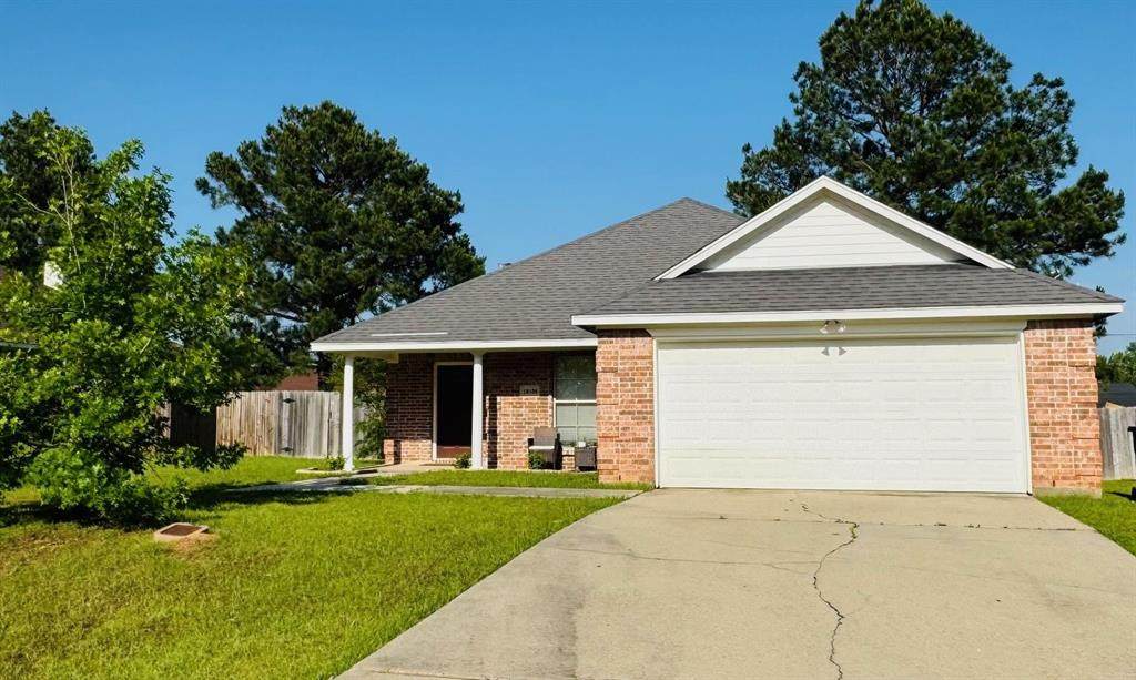 10159 English Oaks Drive - Photo 1
