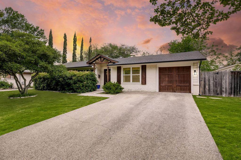3455 Timberview Road - Photo 1