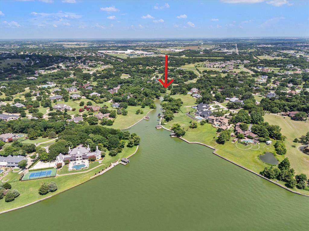 709 Smirl Drive - Photo 1