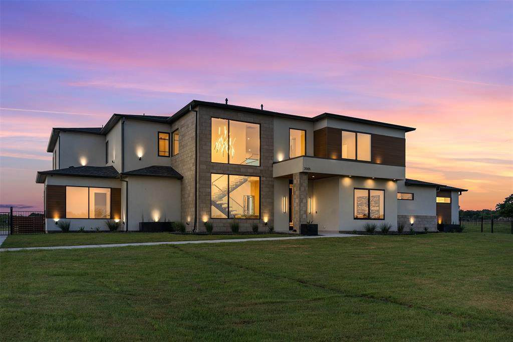 2005 High Meadow Court - Photo 1