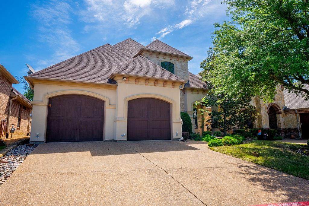 1860 Masters Drive - Photo 1