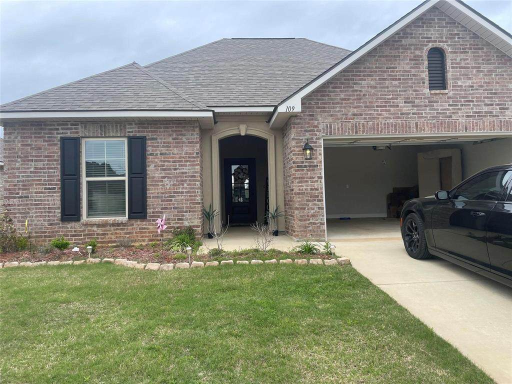 109 Vienne Trace - Photo 1