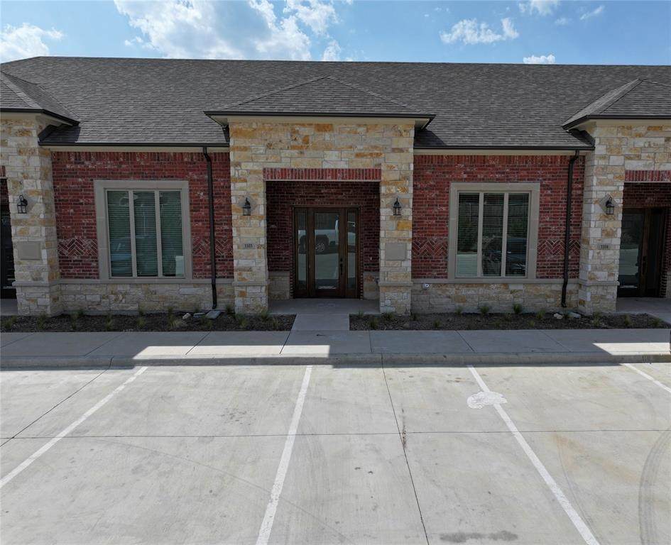 400 Stonebrook Parkway - Photo 1