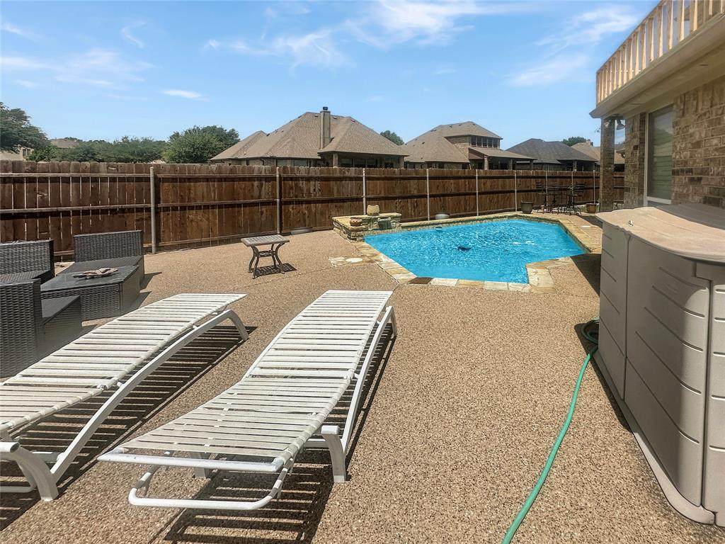10717 Greenview Court - Photo 1