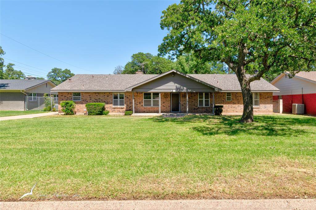 2306 Fran Circle - Photo 1