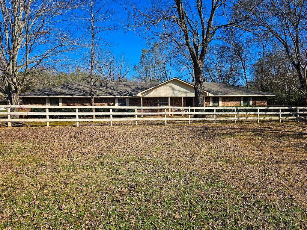 517 An County Road 147 - Photo 1