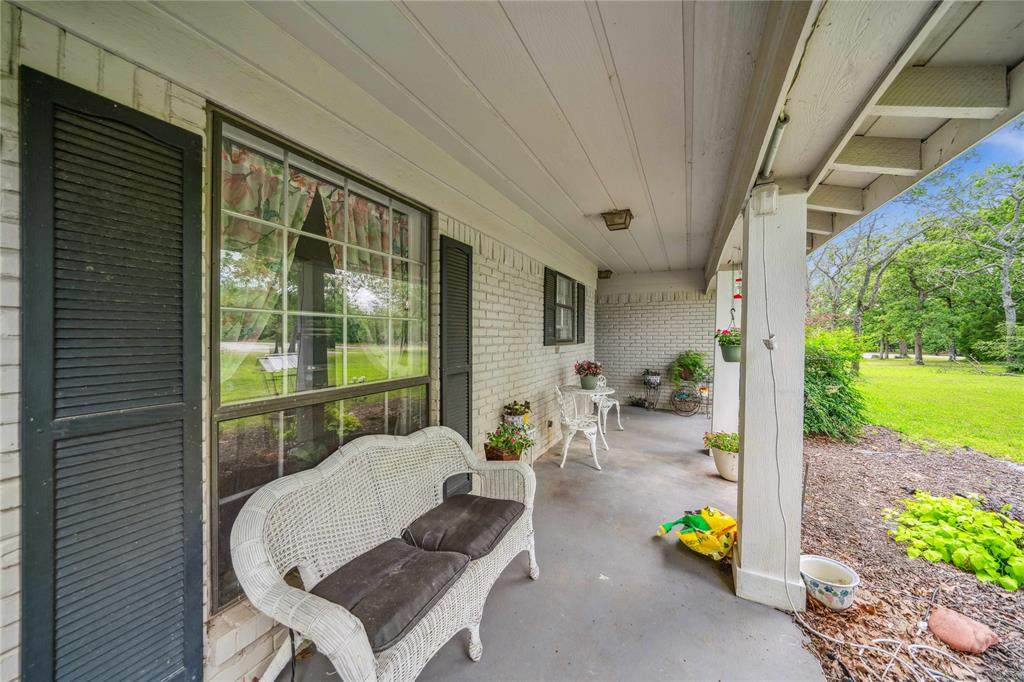 7223 Fm 2494 - Photo 1